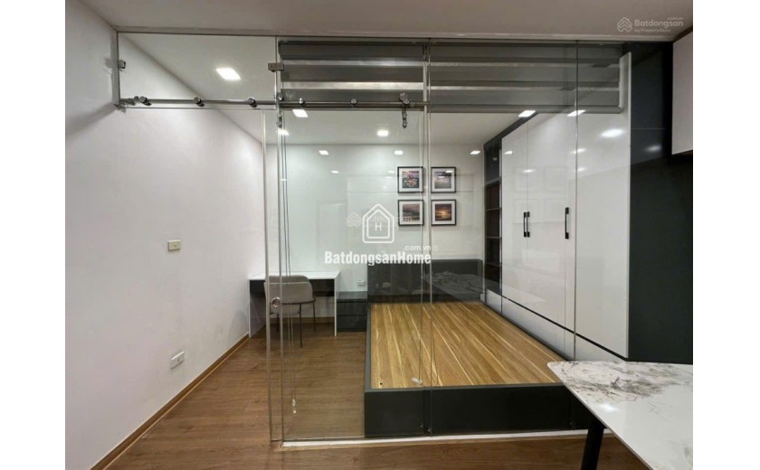 Cần bán! 2ngủ 1W intracom Trung Văn 66m2 NT cơ bản giá 5.86 tỷ có Thương lượng