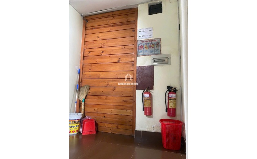 Chủ gấp bán giảm chào 1tỷ3 giá chào mới 13 tỷ.
