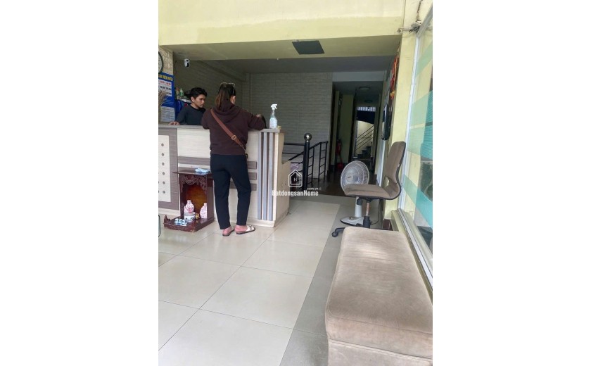 Chủ gấp bán giảm chào 1tỷ3 giá chào mới 13 tỷ.
