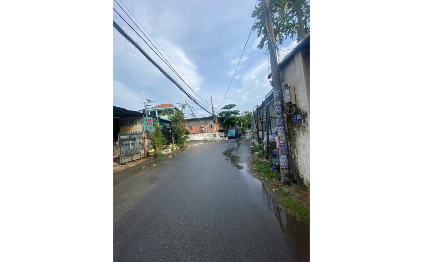 Chủ gấp bán giảm chào 1tỷ3 giá chào mới 13 tỷ.
