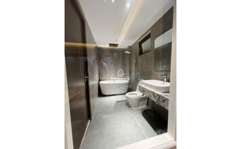 Siêu Phẩm 6 Tầng Thang Máy P.Phúc Đồng, Cạnh VINHOMS, Gara Ôtô, 40m2, Gía 9,6 Tỷ.