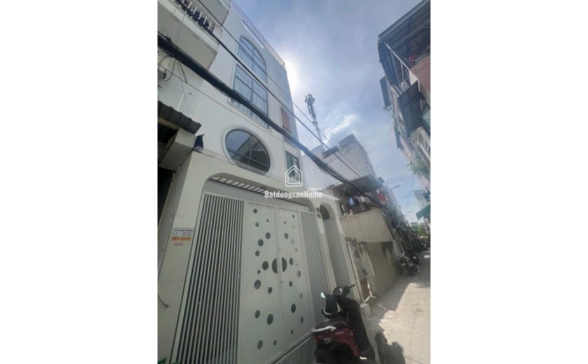 CHDV 5 tầng – Bùi Văn Ba, Quận 7,

Ô tô đậu cửa Thu nhập 80tr/tháng  Giá 12 tỷ