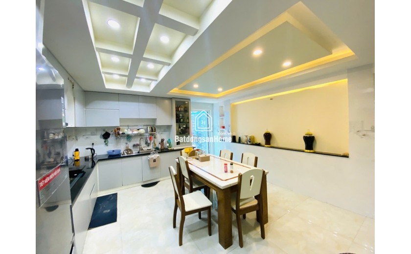 Bán Nhà Mặt Tiền Hẻm Đường Phạm Hữu Lầu, Giáp Phú Mỹ Hưng 4.6 x16 CHỉ 7 Tỷ 9