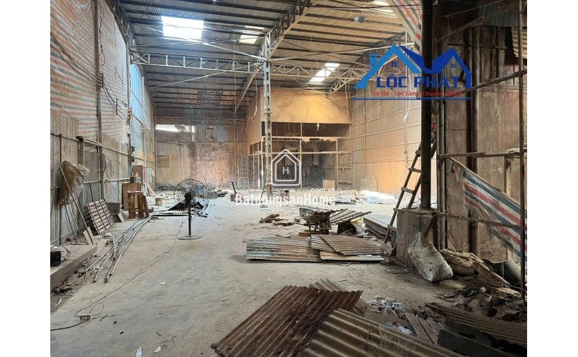 Cho thuê xưởng 1400m2 35tr p Long Bình, TP Biên hòa Đồng Nai giá rẻ