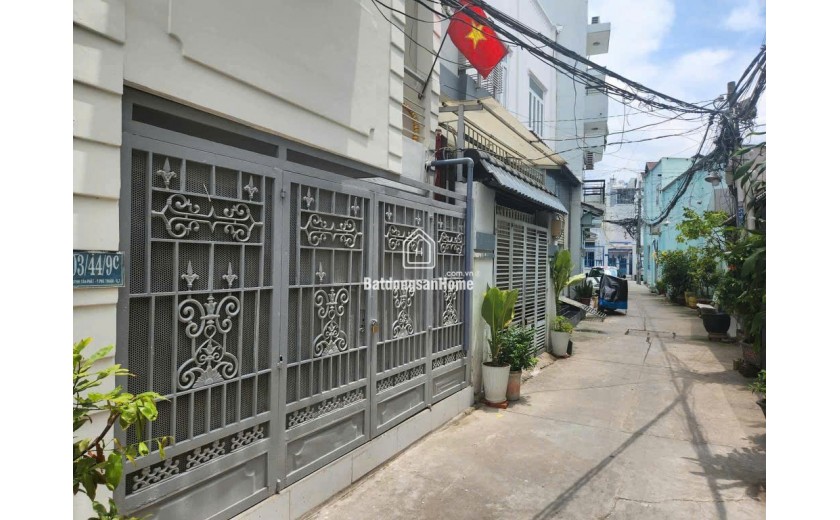 Bán nhà Quận 7 – 4x16m, 2 tầng, 3PN, hẻm xe tải đậu cửa, giáp Phú Mỹ Hưng – giá 6.8 tỷ