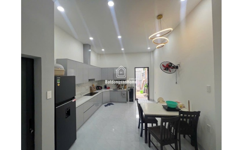 Bán nhà đẹp lung linh đường Dương Cát Lợi, Nhà Bè – Cách Q7 chỉ 1 cây cầu – 4x19m – Giá 3,85