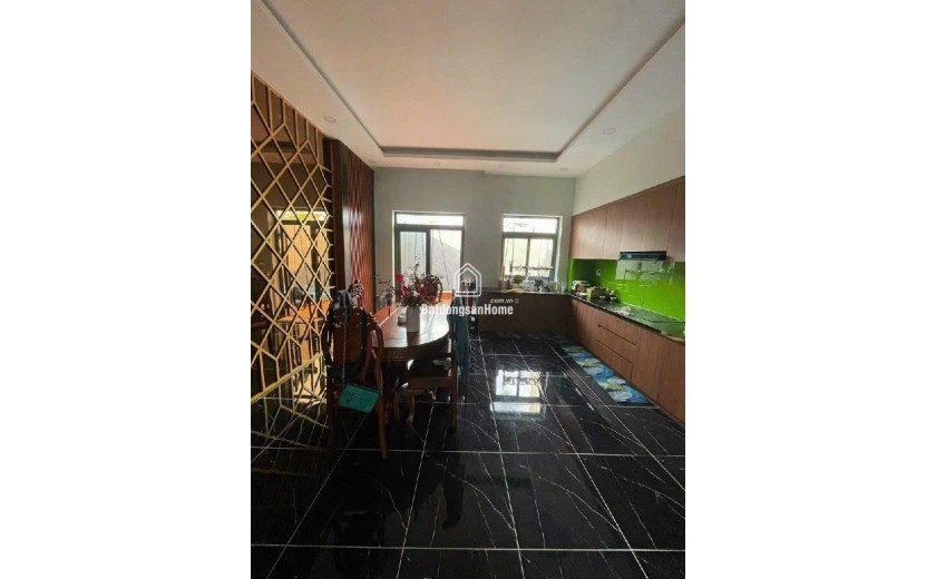 Nhà 3 tầng lệch tầng 5x23m, Huỳnh Tấn Phát – Nhà Bè, ô tô ngủ nhà, giá 8.1 tỷ