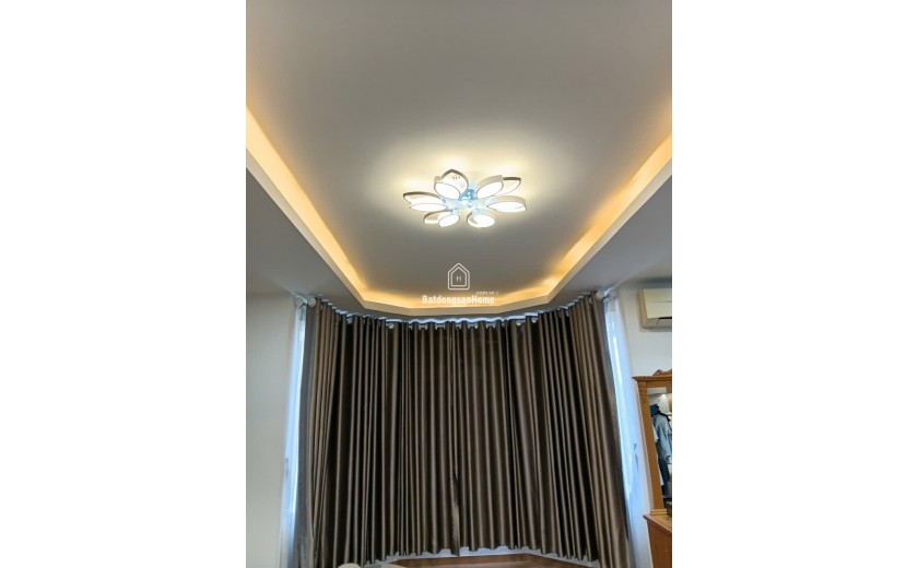 Bán nhà biệt thự khu nam long, Trần Trọng Cung, Q7, 3 lầu, giá tốt