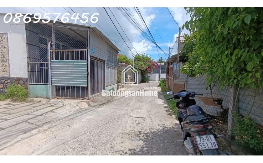 CẦN BÁN 2 LÔ ĐẤT Ở ĐÔ THỊ TẠI KHÁNH HOÀ CHỈ 1.5 TỶ