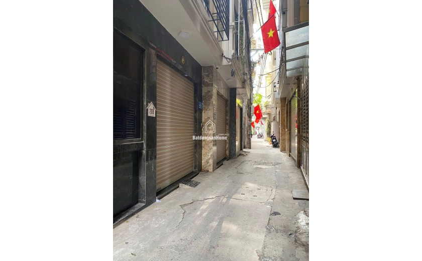 NHÀ ĐẸP CẦU GIẤY NGÕ RỘNG THÔNG THOÁNG DT 45m2 5 tầng mặt tiền 4.5m Giá 13 tỷ