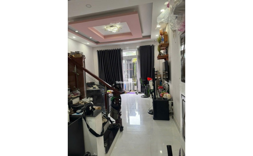 Bán nhà mặt phố đường số 33, Bình Trưng Tây, Q2, TP HCM, DT 85 m2, 4 tầng, 4PN, SH, giá 8.65  tỷ.