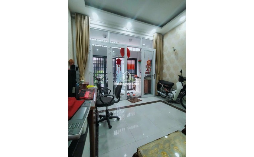 Bán nhà 4 tầng hẻm xe hơi Đào Tông Nguyên – Nhà Bè, mặt tiền kinh doanh,