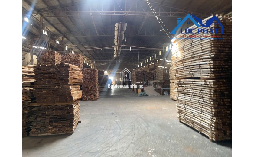 Bán xưởng gần 2500m2 TP Biên Hòa, Đồng Nai giá 30 tỷ
