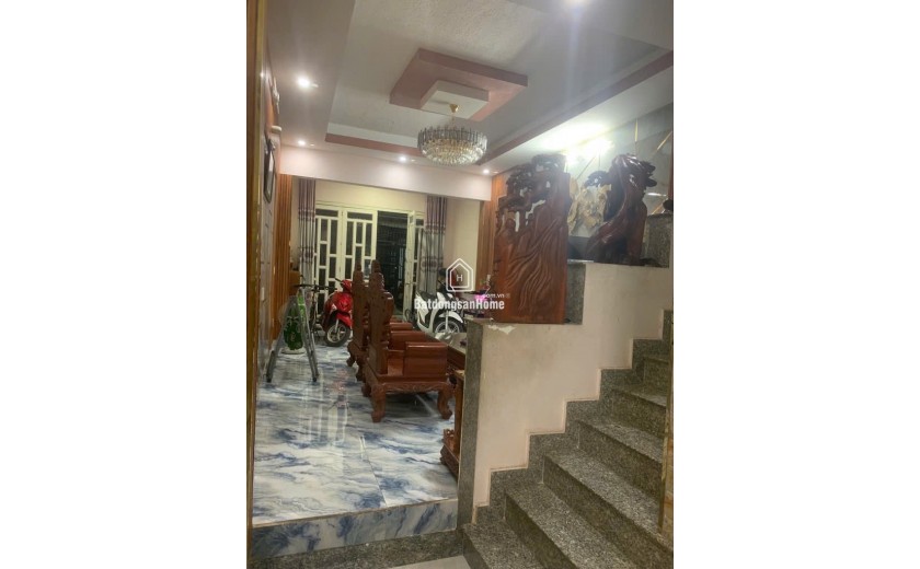 Nhà mới 2 tầng hẻm xe hơi 5m Cư Xá Ngân Hàng Quận 7 – 5x15m, sổ hồng riêng, giá 9.9 tỷ