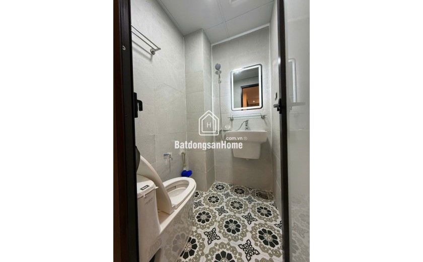 BÁN NHÀ TAM TRINH - HOÀNG MAI, DT 120 M2, 7 TẦNG THANG MÁY, MT 7,5 M, GIÁ 33,4 TỶ.