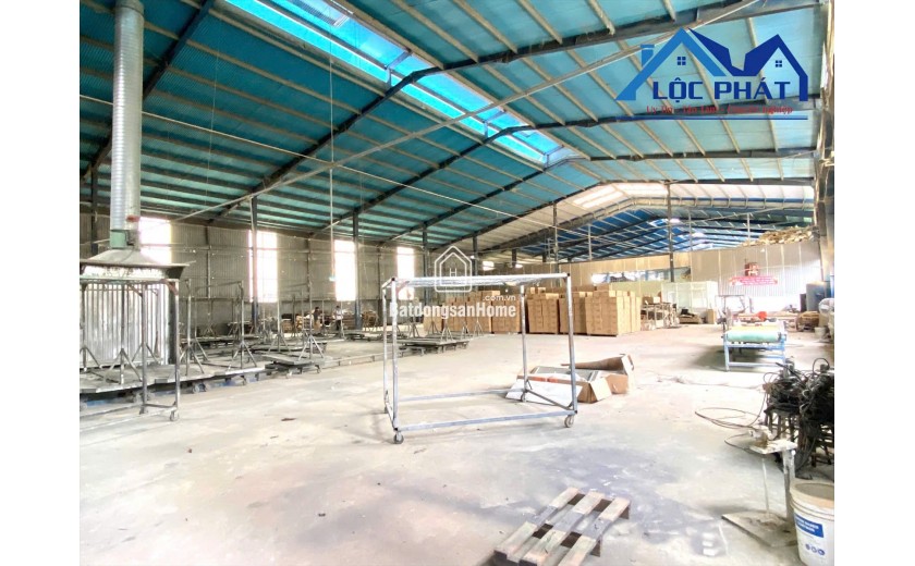 Cho thuê xưởng 2100m2 xã Thiện Tân, Vĩnh Cửu, Đồng Nai giá chỉ 84tr