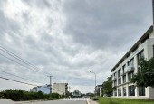 Đất đẹp mặt tiền đường Bưng Ông Thoàn- liền kề đường Liên Phường Q9 cũ TP HCM