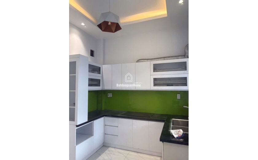 Bán nhà  đường Số 11, Trường Thọ, Thủ Đức. DT 68 m2, 3 tầng, 3PN, SH, 7.39  tỷ.