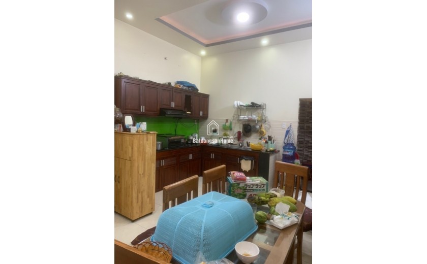 Bán nhà 3 tầng, 3PN, đường Lê Thị Hoa, Bình Chiểu, Thủ Đức. TP HCM. DT 71m2, SH, 5.8 tỷ.