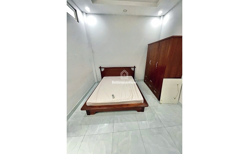 Bán nhà 2 tầng, 3PN hẻm Trương Chinh, Q.12 - 84m2, SH, 5.4 tỷ.