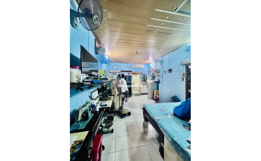 Bán nhà hẻm đường Số 8, Linh Trung, Thủ Đức, TP HCM. DT 107m2, 2PN, SH, giá 6.6 tỷ