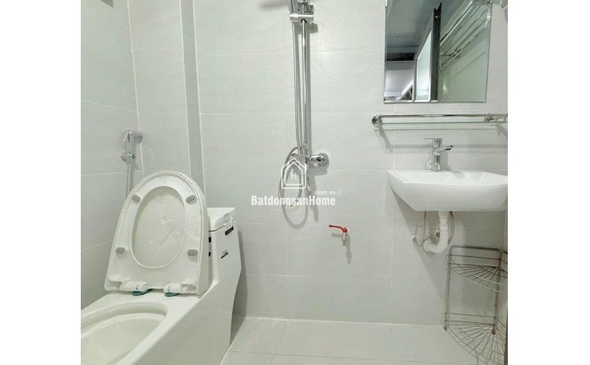 BOM TẤN THỤY PHƯƠNG - NHÀ CÓ SÂN CHƠI GẦN 1000M² - Ô TÔ ĐỖ, KINH DOANH DÒNG TIỀN 20TR/THÁNG