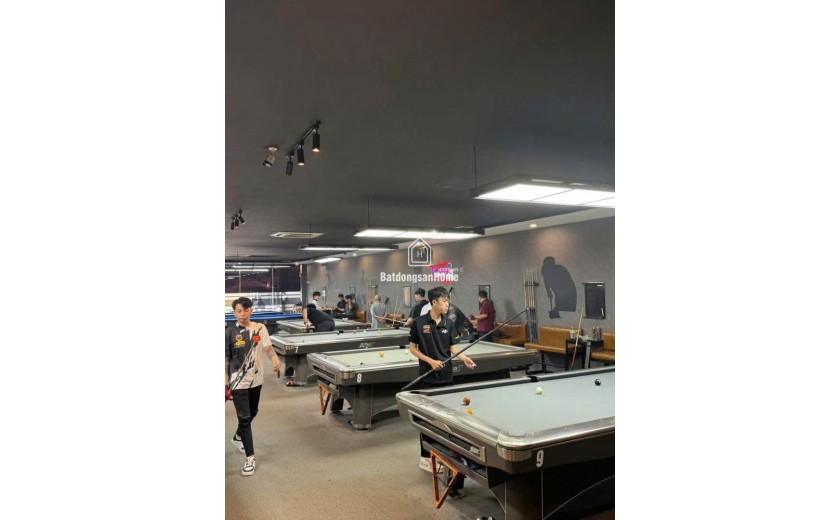 SANG CLB BIDA HOT quận Bình Thạnh 15 bàn