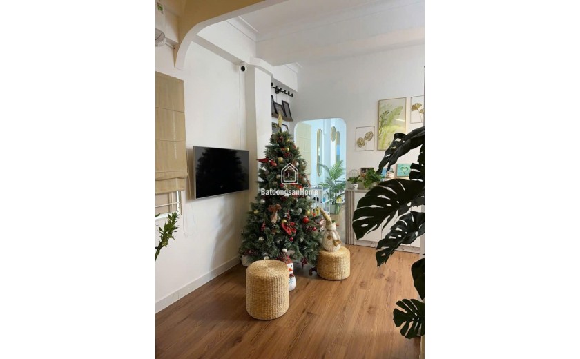 Cho thuê mặt bằng sử dụng chung (Hiện đã có sẵn dịch vụ: phun xăm, tiêm, phẫu)