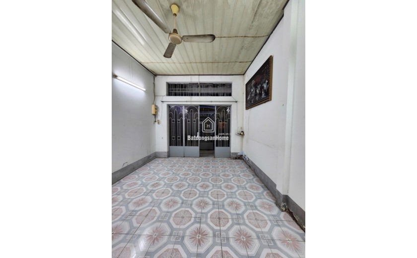 SIÊU RẺ,  Nhà Quang Trung, 70m2, Hẻm 3m, 4.8 tỷ TL 0964364745