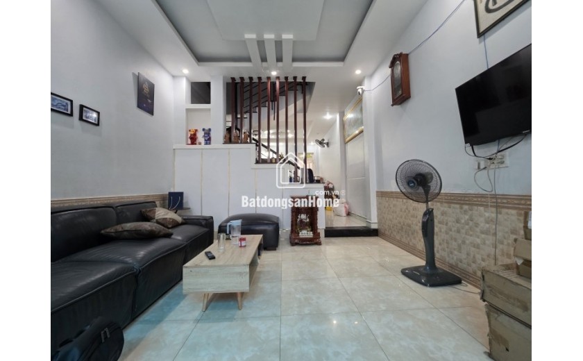 Bán nhà đường số 48, Hiệp Bình Chánh, Thủ Đức, TP HCM. DT 4x17m, 3 tầng, 3PN, SHR, giá 6.8 tỷ