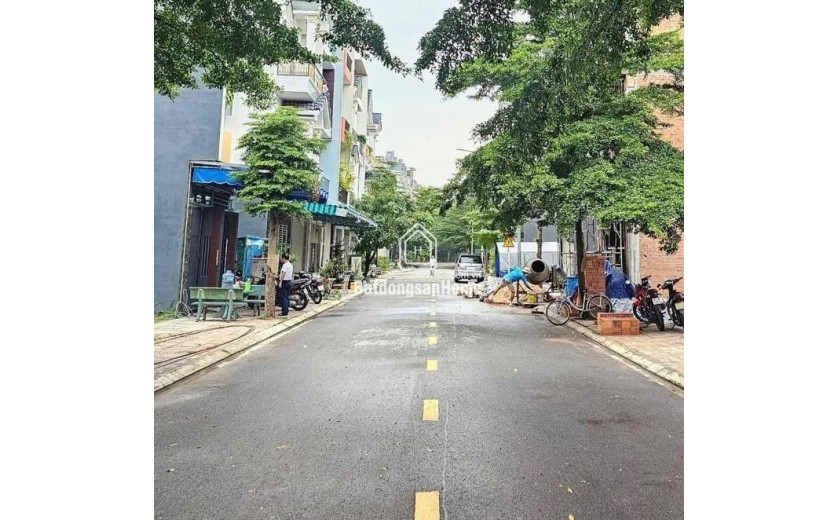 Bán đất mặt ngõ xe tải, Bắc Từ Liêm, 42m2, giá 7 tỷ