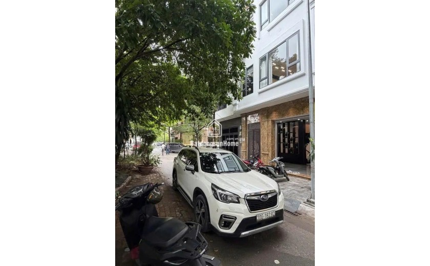 Bán nhà Xuân La vỉa hè đá bóng- Ô Tô tránh – kinh doanh – Văn Phòng 68 m 26.3 tỷ