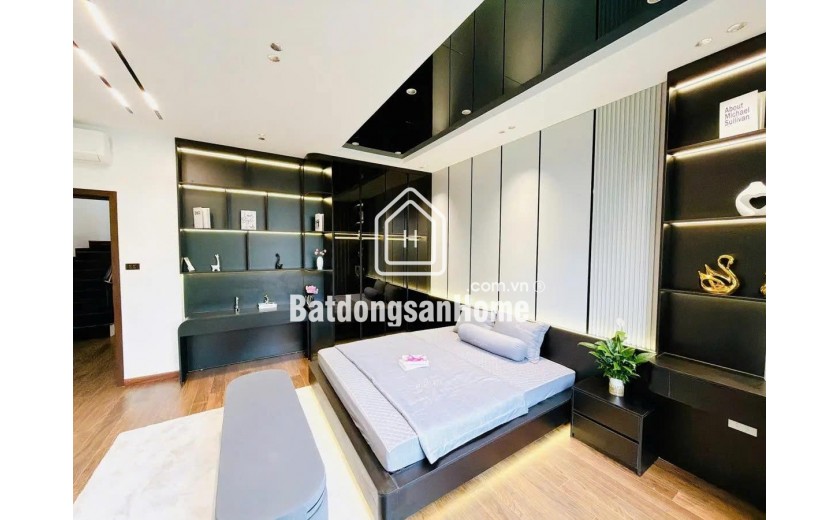 Bán nhà Xuân La vỉa hè đá bóng- Ô Tô tránh – kinh doanh – Văn Phòng 68 m 26.3 tỷ