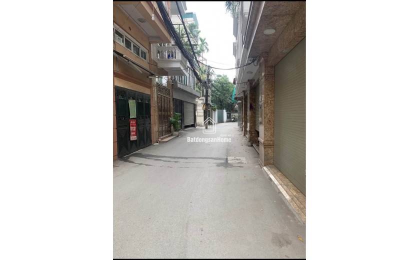 Bán Nhà ĐẸP Ngọc Thụy 40m – chỉ 6.X tỷ, ngõ thông thoáng, ô tô đỗ cửa gần.– Giá MỀM – Vị trí VÀNG