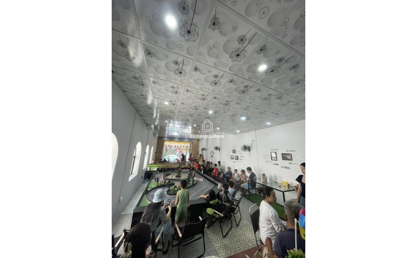 Cần sang lại mặt bằng RC Playzone – set up sẵn, vào là kinh doanh ngay