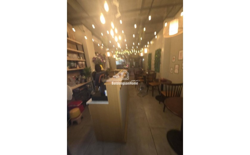 Siêu hiếm, Bán nhà Mặt phố Ngọc Lâm - 16 Tỷ  54m2  Thang máy  Vỉa hè rộng – KD đỉnh, Dòng tiền 50tr/th