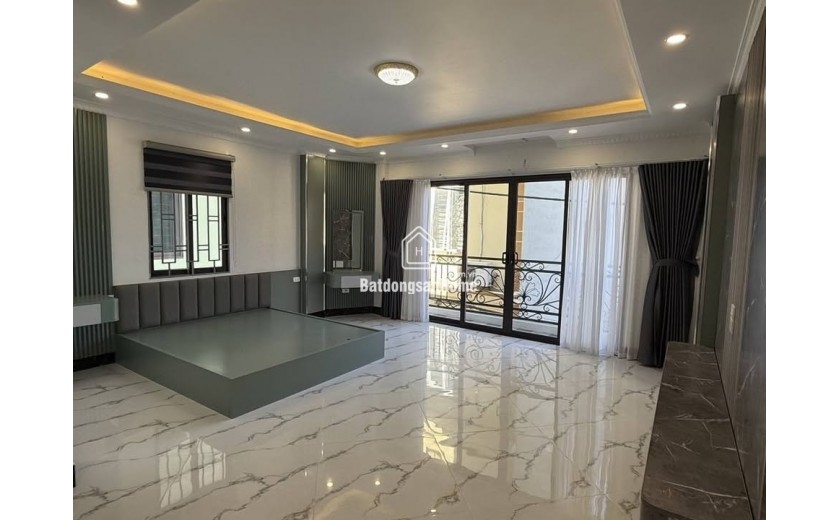 6 TẦNG THANG MÁY - LÔ GÓC - PHÚC LỢI, Long Biên- 50M, mt 5m - Ô tô tránh gần - 8.X tỷ Ctl