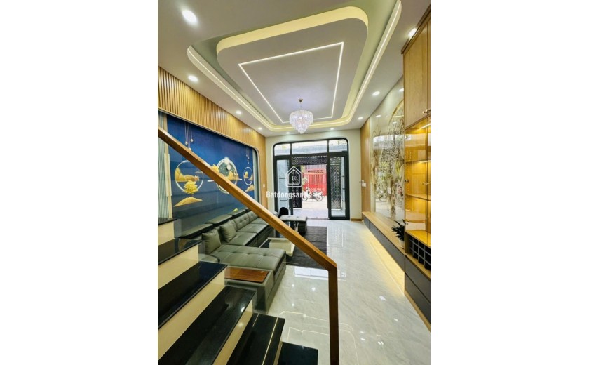 Bán nhà 3 tầng, 4PN đường 160, Phường Tăng Nhơn Phú A, Q.9. TP HCM. DT 58m2, SH, 5.8 tỷ.