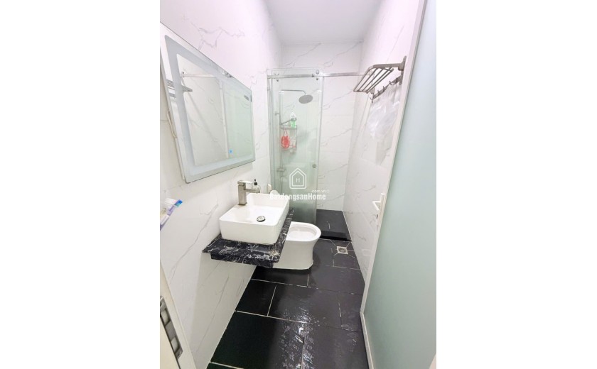 Bán nhà đường  Hồ Văn Tư, Trường Thọ, Thủ Đức. DT 64 m2, 4 tầng, SH. Giá 7.9 tỷ. LH: 0933125879