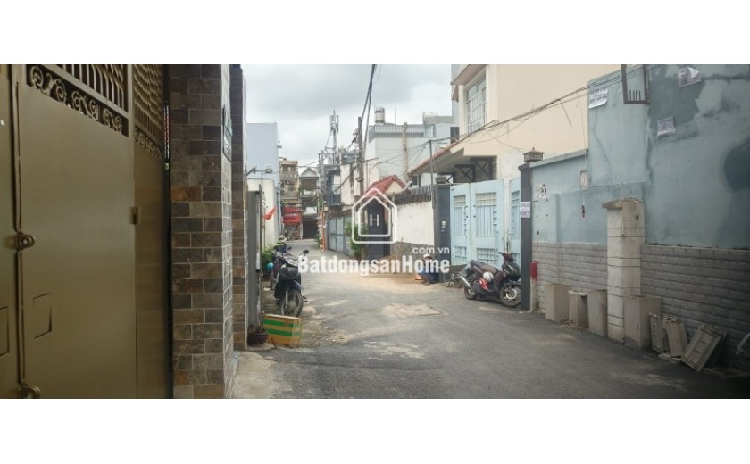 Bán nhà đường 168, Phước Long A, Q.9. TP HCM. DT 85m2, 3 tầng, SH, giá 6.6 tỷ.