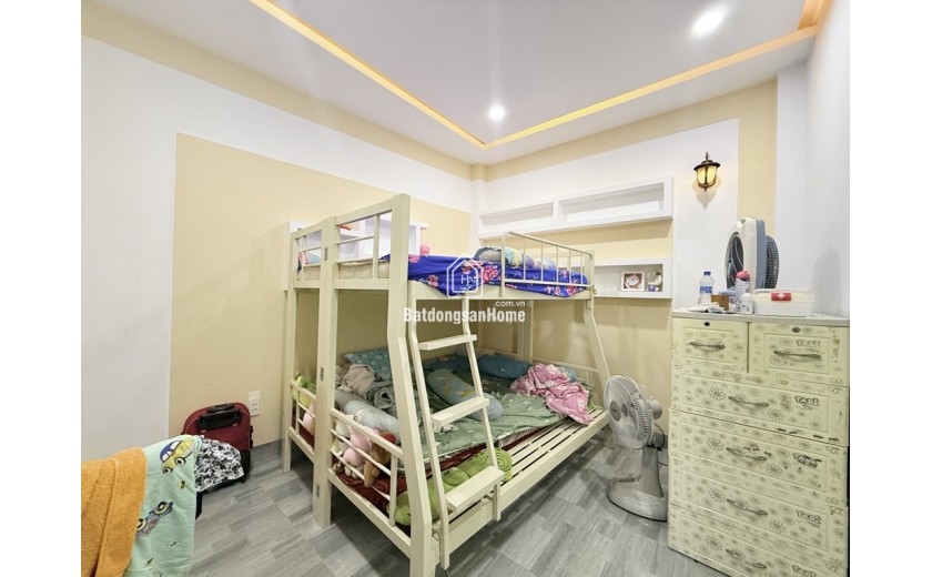 Bán Nhà HXH Thống Nhất, 40m2, 4 tầng, 4PN 4WC, 5.3 tỷ TL 0964364745