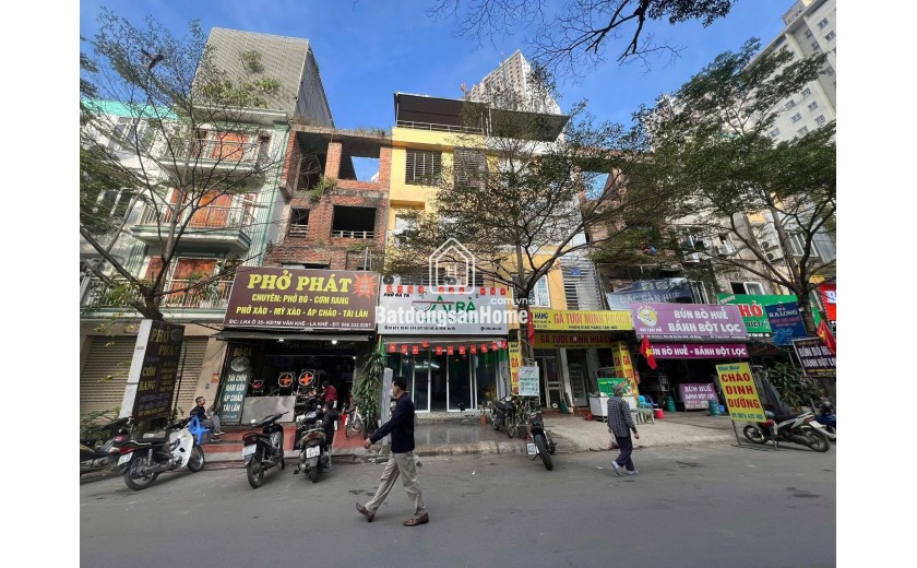 VÌ LÍ DO CÔNG VIỆC GIA ĐÌNH NÊN MÌNH KHÔNG HOẠT ĐỘNG Ở HÀ NỘI NỮA CẦN NHƯỢNG LẠI ĐỨA CON TINH THẦN