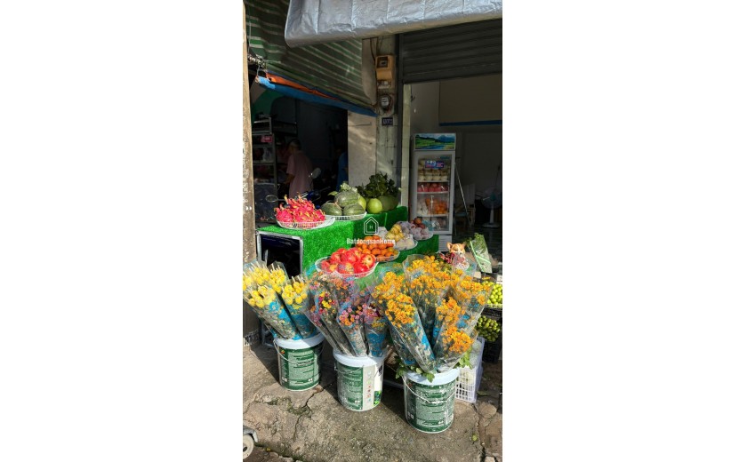 SANG MẶT BẰNG hoặc CHO THUÊ LẠI