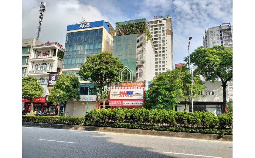 VIP! Nhà Mặt Phố Nguyễn Văn Cừ, Vị Trí ĐẸP, Hai Thoáng KD Đỉnh, 91m2 x 5T Gía 29,5 Tỷ.