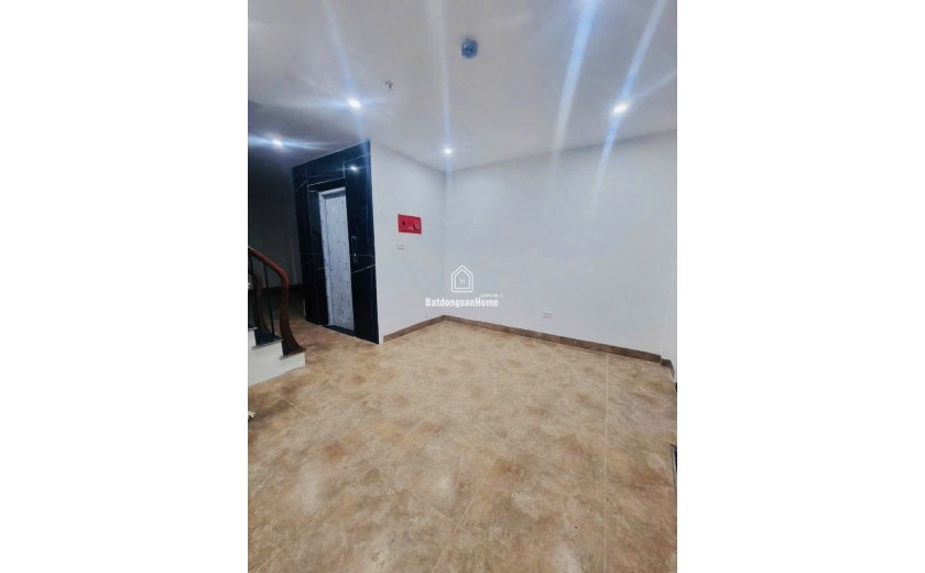 BÁN ĐẤT Ô TÔ TRÁNH,TÂY MỖ- NAM TỪ LIÊM, 69 M2, MẶT TIỀN 4,5 M GIÁ 14,6 TỶ.