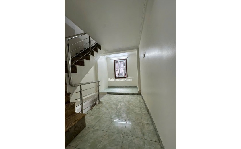 NHà đẹp, hom đụng tiền, gia chủ ở có lộc đi mua nhà to hết