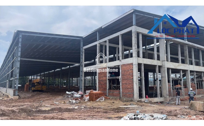 Cho thuê xưởng 9300m2 KCN Trảng Bom, Đồng Nai giá chỉ 4$/m2