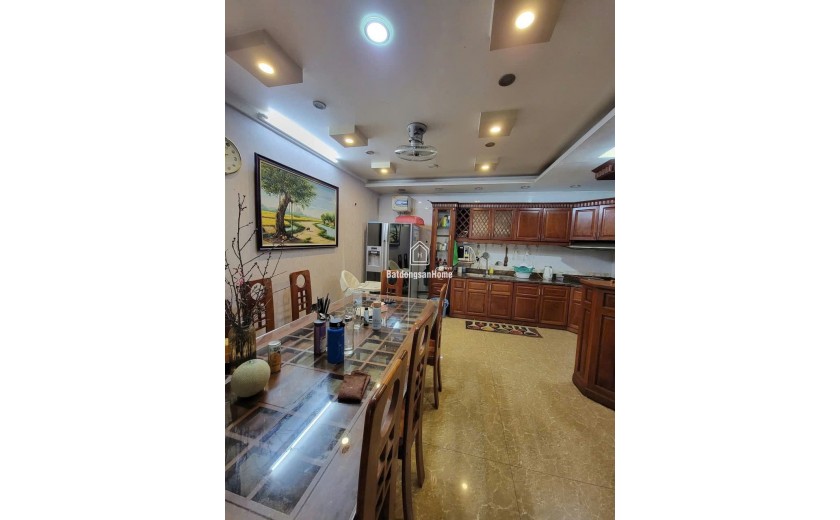 Chính chủ cần bán gấp Liền kề Lacasta văn Phú 72 m 5 tầng nhà đẹp ở luôn ở kd 20 tỷ