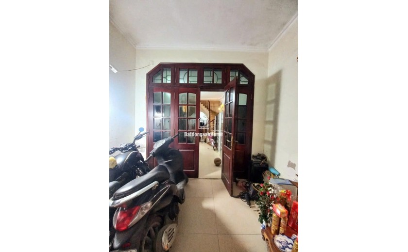 BÁN NHÀ TÂN MAI- HOÀNG MAI, PHÂN LÔ, Ô TÔ, 45/50 M2, 4 TẦNG, GIÁ 14,7 TỶ.