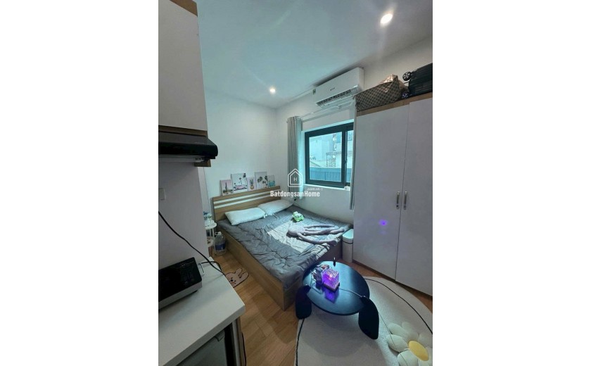 CCMN NGUYỄN TRÃI  11 PHÒNG - FULL ĐỒ DT 49m2 5 tầng mặt tiền 4m giá 11.9 tỷ